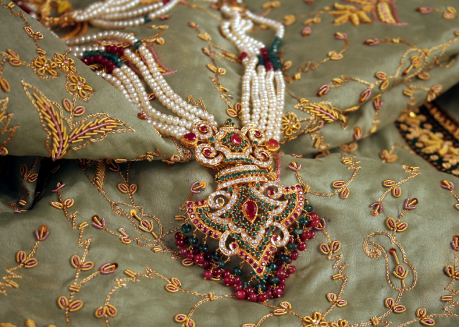 Indian wedding gear and jewellery.