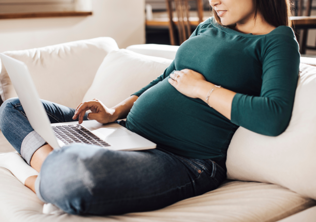5 Stay At Home Jobs For Pregnant Moms