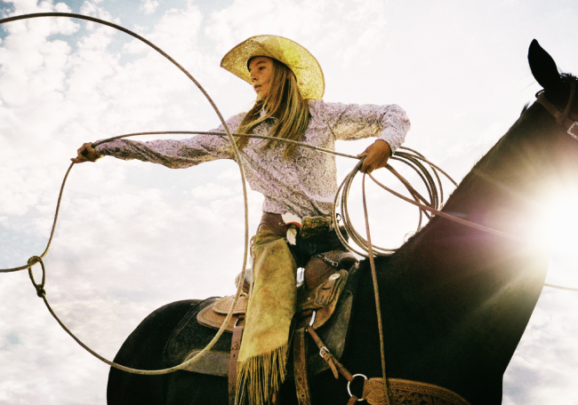 Cowgirl Outfit Ideas For 2022 and Beyond