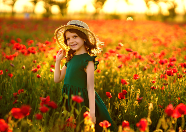 Tips for Styling Your Children’s Outfits with Straw Hats